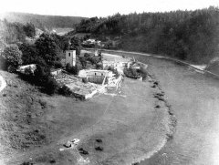 likvidace hřbitova a přesun kostela