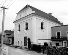 starší foto synagogy