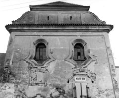 průčelí synagogy