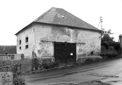 starší foto bývalé synagogy