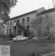 starší foto synagogy