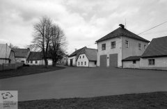 starší foto bývalé synagogy