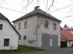 pohled zepředu zleva