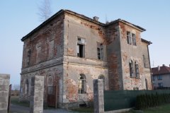 pohled zezadu zprava