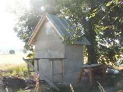 pohled zezadu zleva
