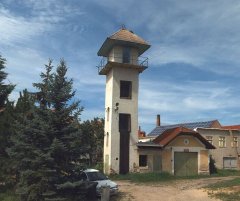 pohled zepředu zprava