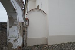 pohled zepředu zleva