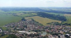 Bruntál, v pozadí Uhlířský vrch
