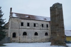 pilíř klášterního kostela