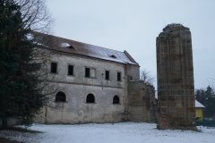pilíř klášterního kostela