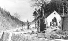 příprava bourání márnice a exhumace hřbitova