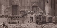 historické foto demolice kostela - detail