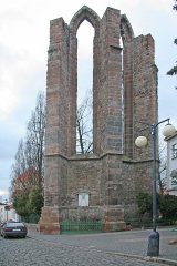 zbytek presbytáře kostela