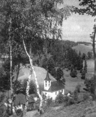 historické foto fary (před kostelem)