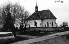 zvonice u kostela