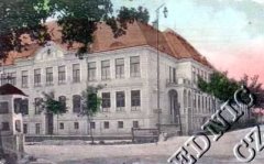 výřez snímku s kapličkou z předchozí pohlednice