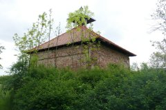 pohled zezadu zleva
