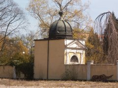 pohled zezadu zleva