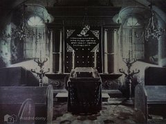 starší foto interiéru synagogy