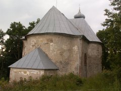 pohled zezadu zleva