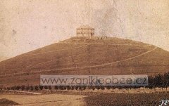 hostinec na zbytcích kaple