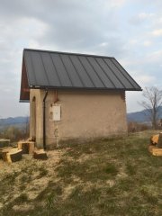 oprava kaple - pohled zepředu zprava