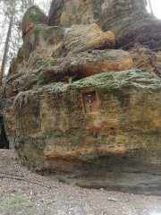 pohled zepředu zprava