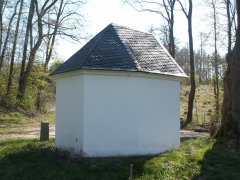 pohled zezadu zleva