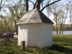 pohled zezadu zprava