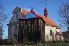 pohled zepředu zprava