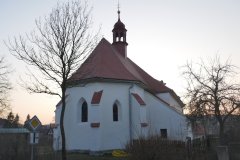 pohled zezadu zleva