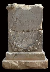 archeologický průzkum - náhrobek generálmajora Johanna Fischera von Tiefensee