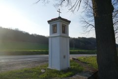 pohled zezadu zprava