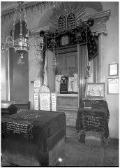starší foto interiéru synagogy
