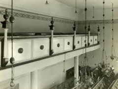 starší foto interiéru synagogy