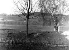 historické foto kaple (výřez z předchozí fotografie)