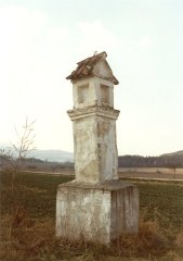 pohled zepředu zleva