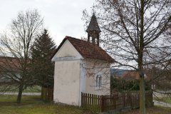 pohled zezadu zleva