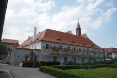 pohled z klášterní zahrady