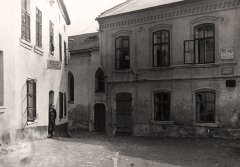starší foto synagogy