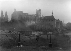 kostel po bombardování