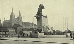 starší foto kostela (před klášterním kostelem)