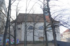 pohled zleva