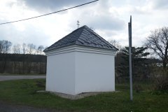 pohled zezadu zprava