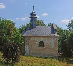 pohled zleva - nová střecha