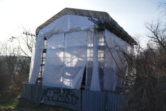 pohled zezadu zleva