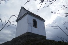 pohled zezadu zleva