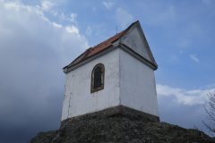 pohled zezadu zprava