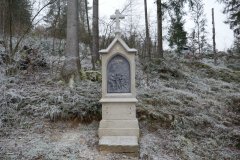 kaplička křížové cesty zepředu