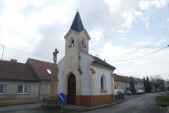 pohled zepředu zprava